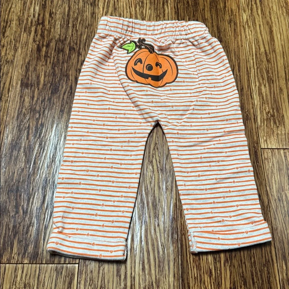 Disney Winnie the Pooh My First Halloween bodysuit matching pants set size 6-9M